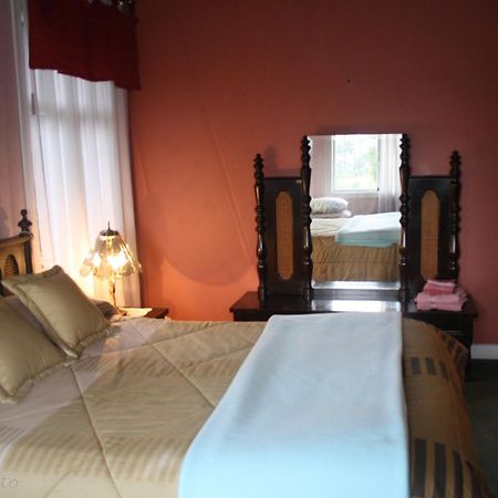 Hostal Saint Mary'S Tababela Szoba fotó