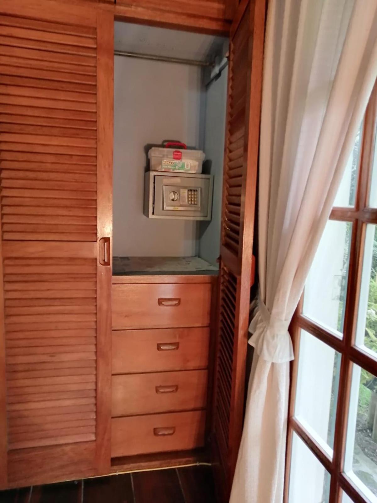 Hostal Saint Mary'S Tababela Kültér fotó